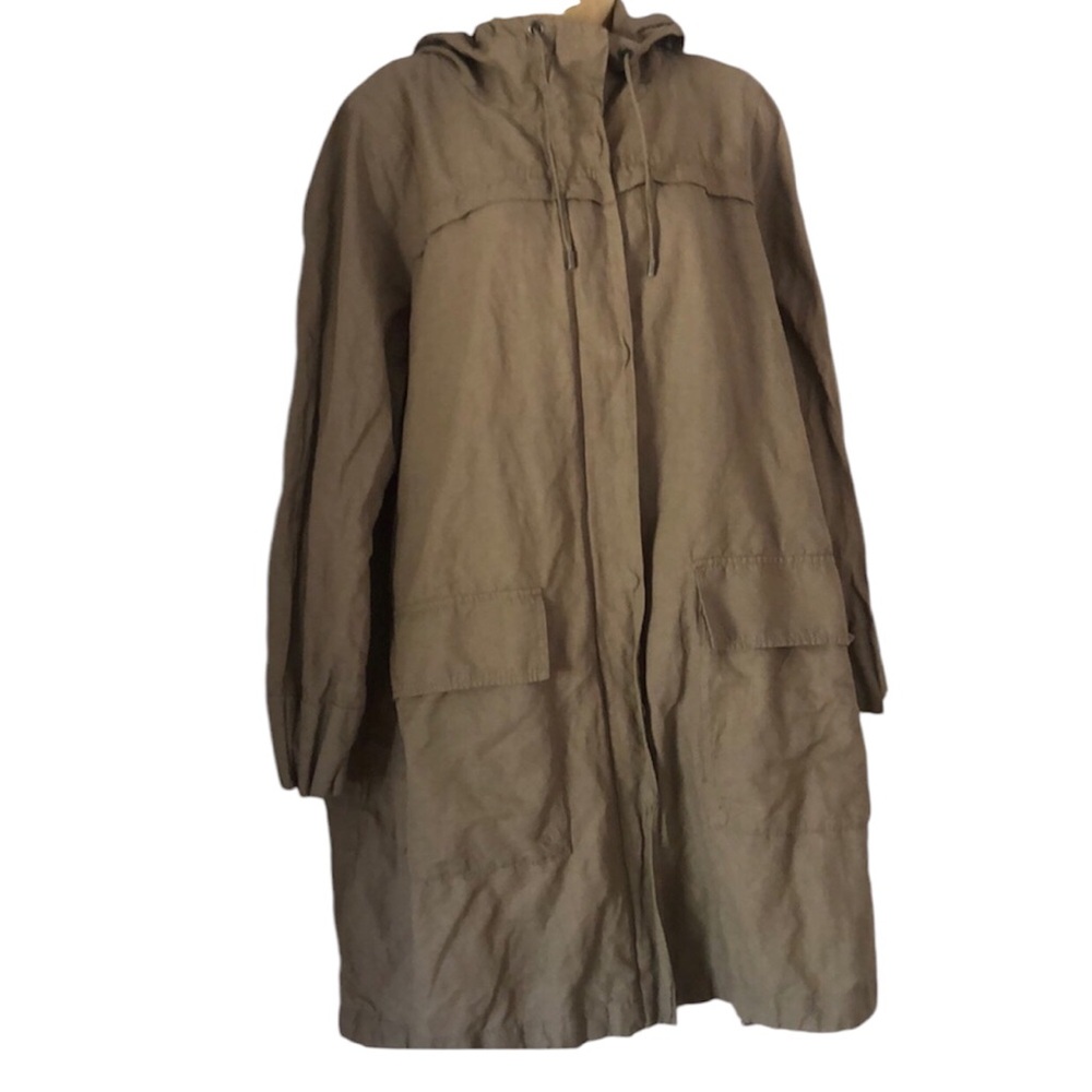 Woman’s fall tan Eileen Fisher anorak military blend zip snap coat